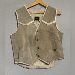 Wrangler Beige Suede Vest with Shearling Lining vintage
